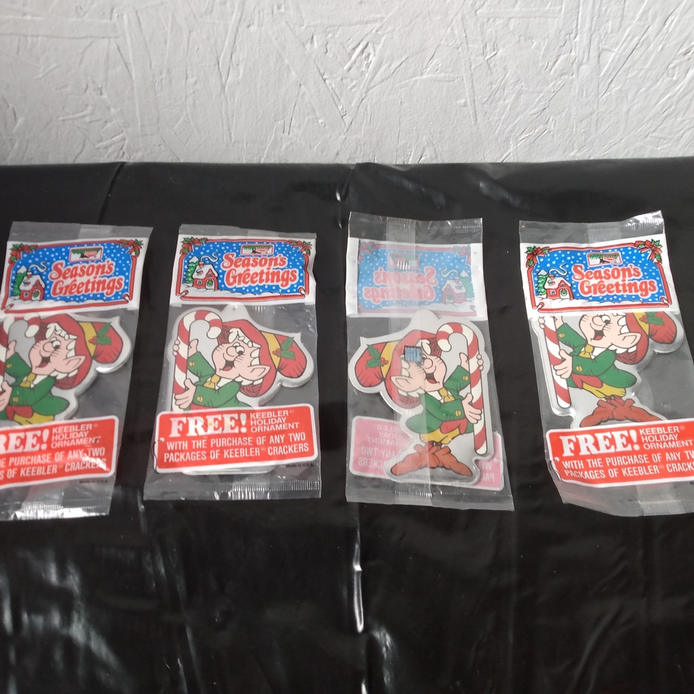 vintage Keebler Elf Christmas ornament from 1986